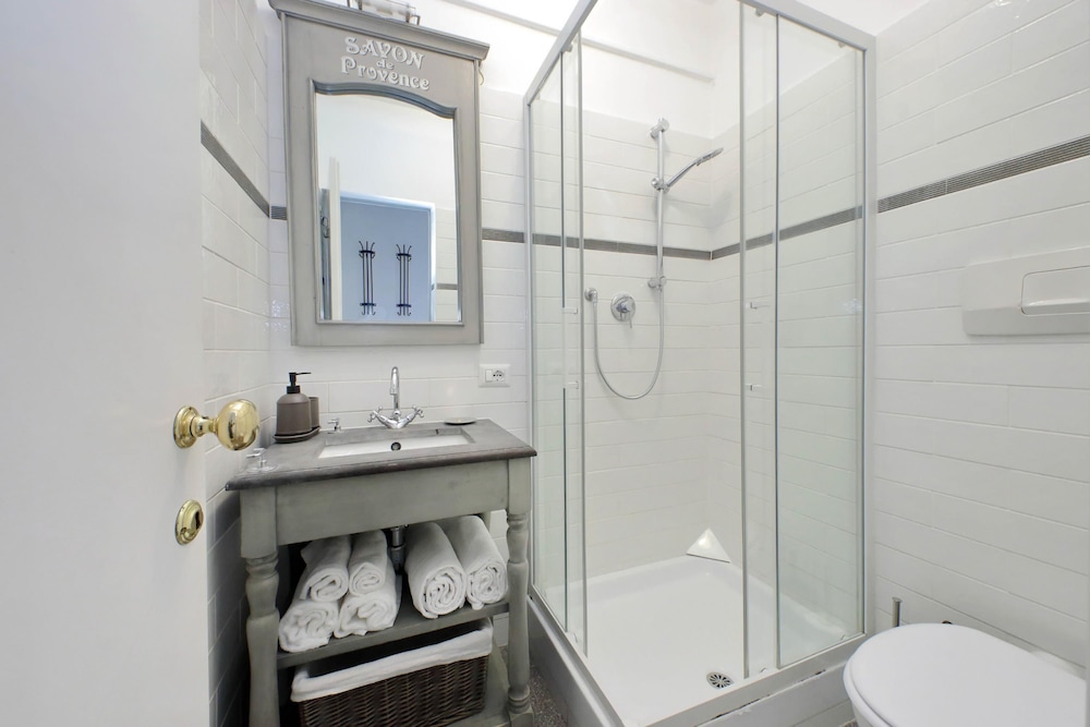 Treasurerome Spanish Steps Penthouse 4BR