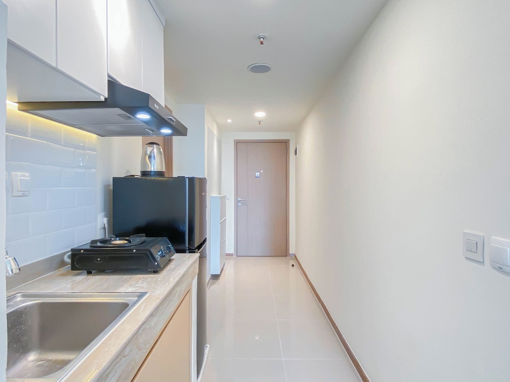 Modern Style 2Br Apartment At Meikarta