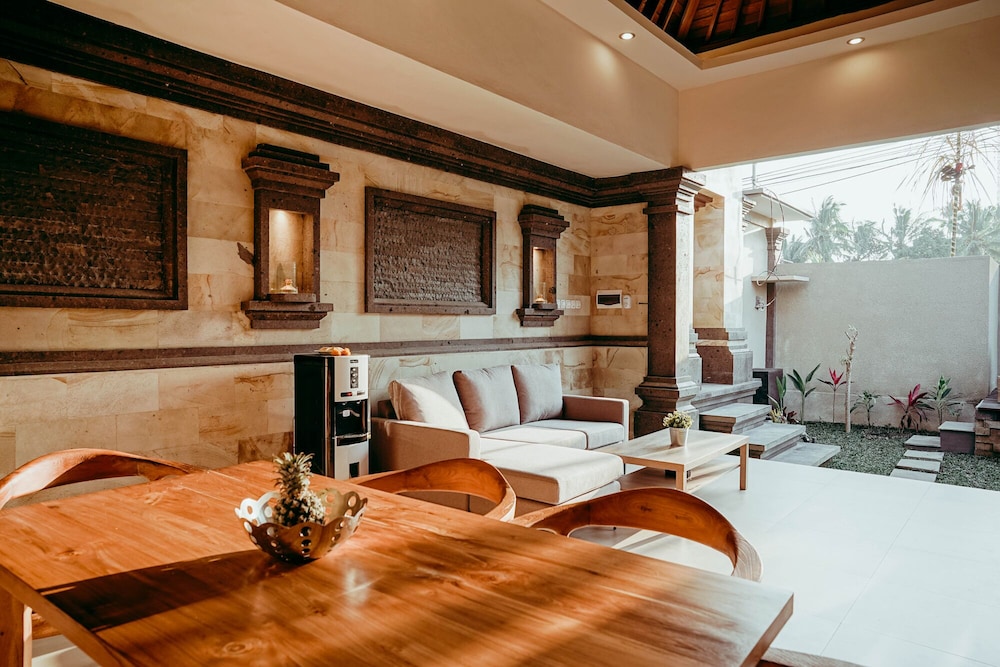 Widi Agung Villa