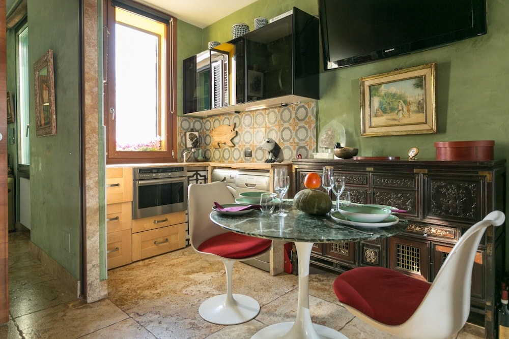 The Trastevere Penthouse Experience
