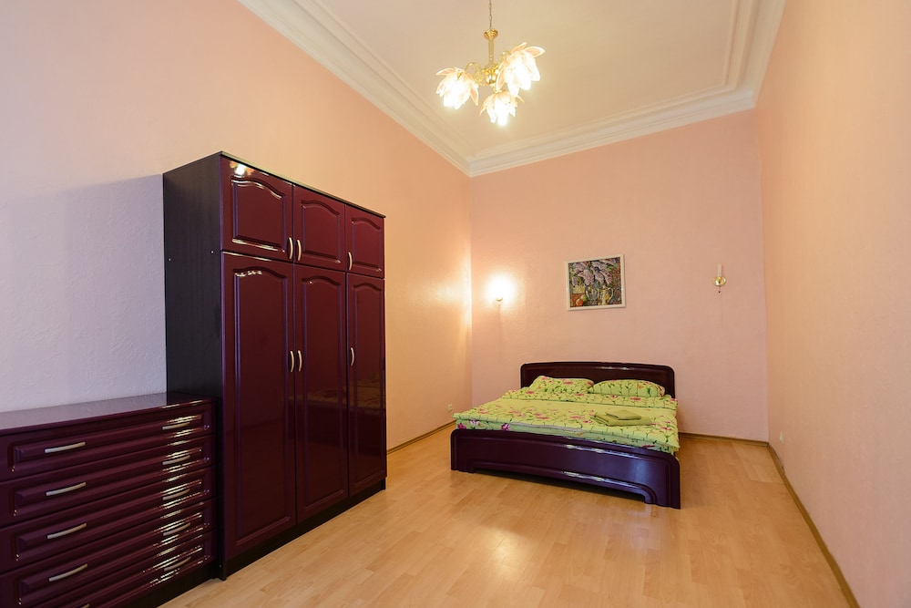Kiev Accommodation Hotel Service