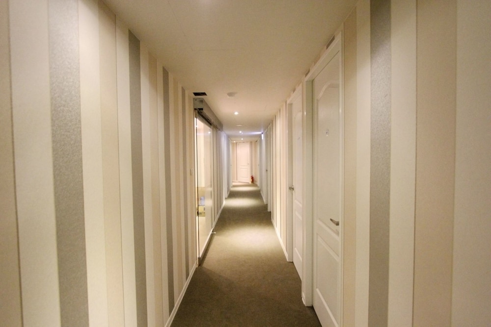 Cheers Loft - Hostel