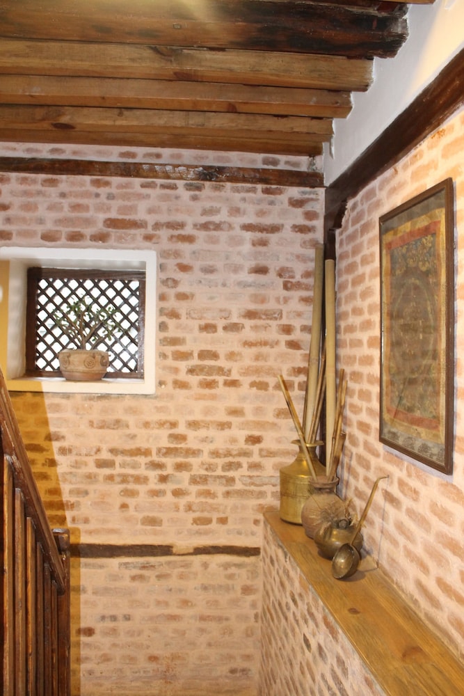 Photo 38