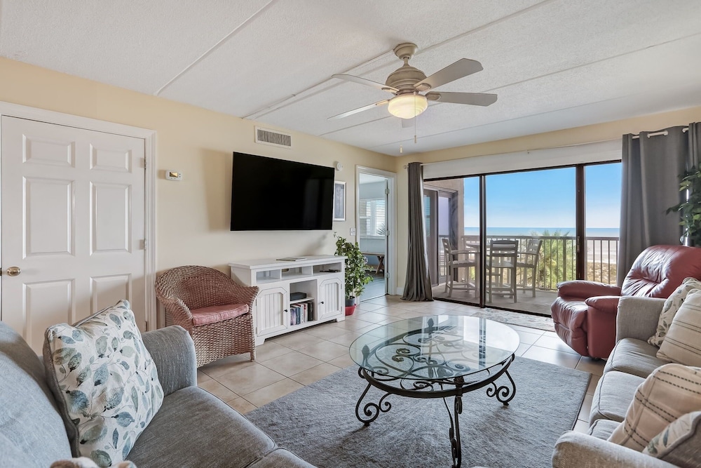 Amelia By The Sea 335 2 Bedroom Condo