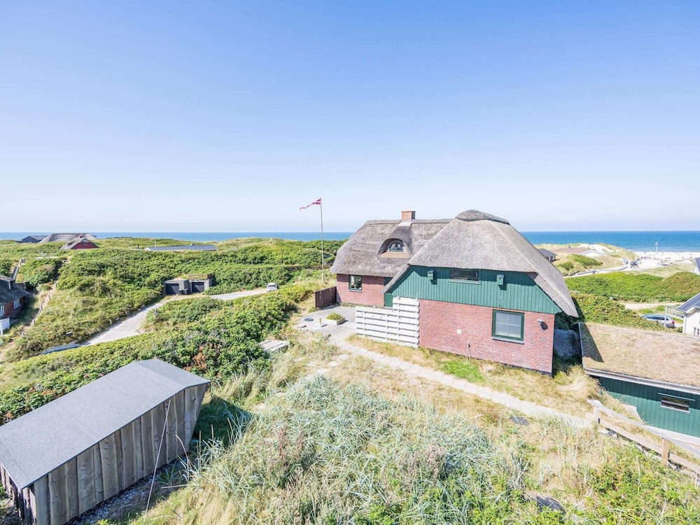 Holiday Home in Henne