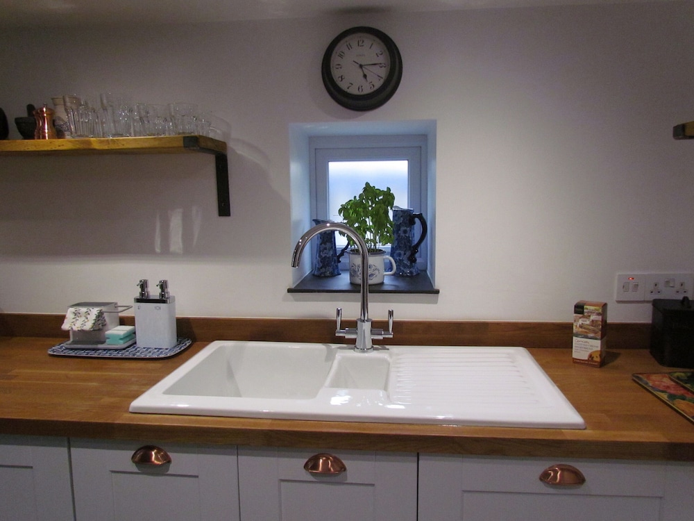 Trenwith Bridge Cottage