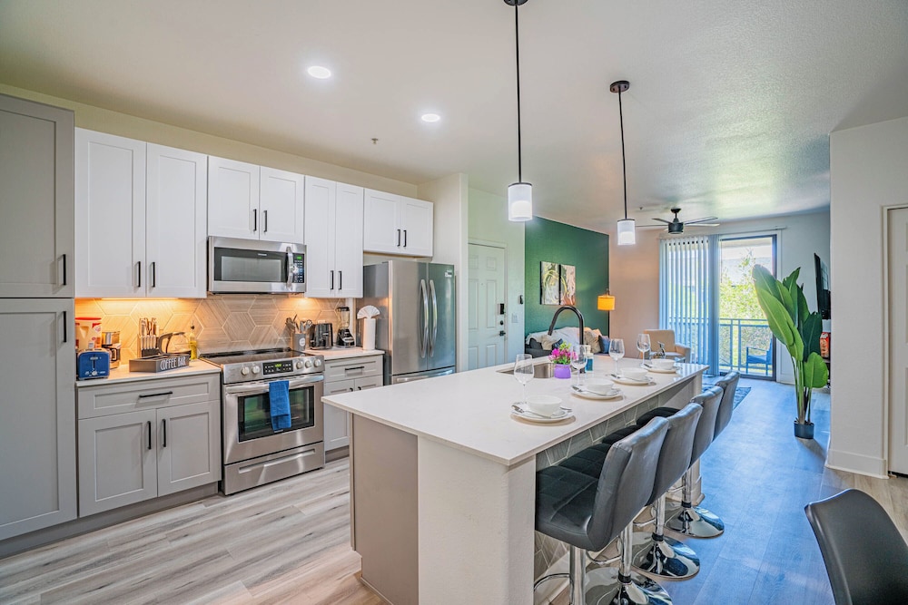 ROVE LIVING/KB - Zone Westgate