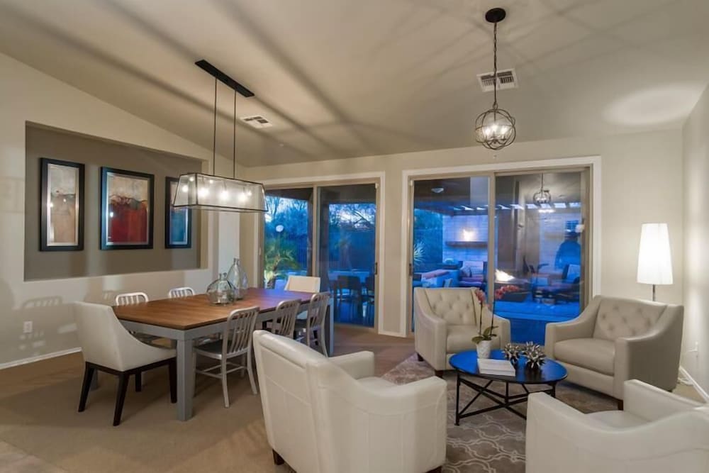 Sonoran Desert Retreat By Signature Vacation Rentals