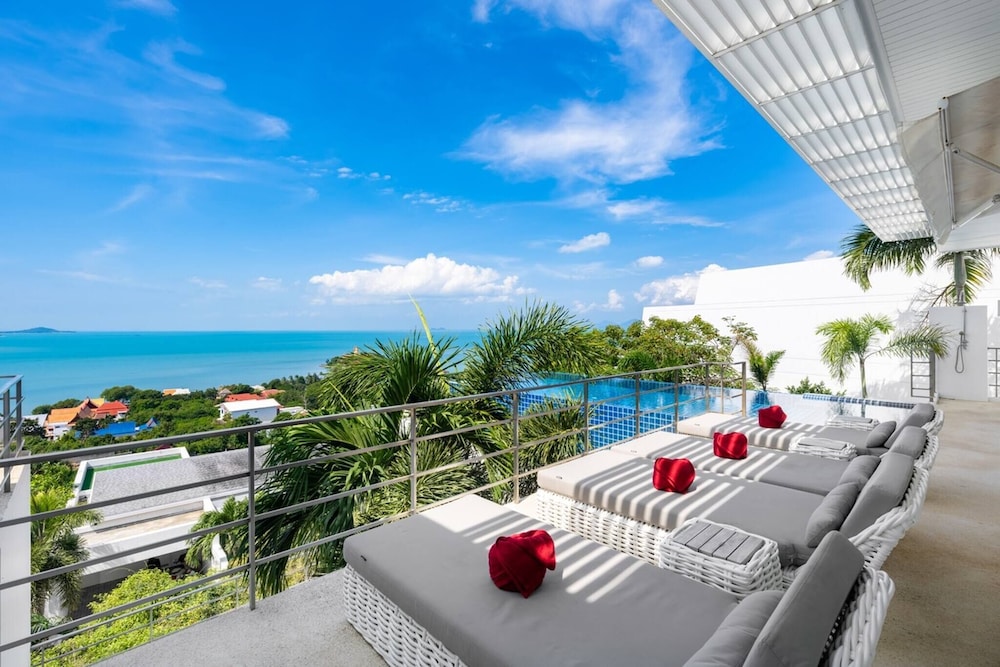 Luxury Sea View Pool Villa L at Unique Residences