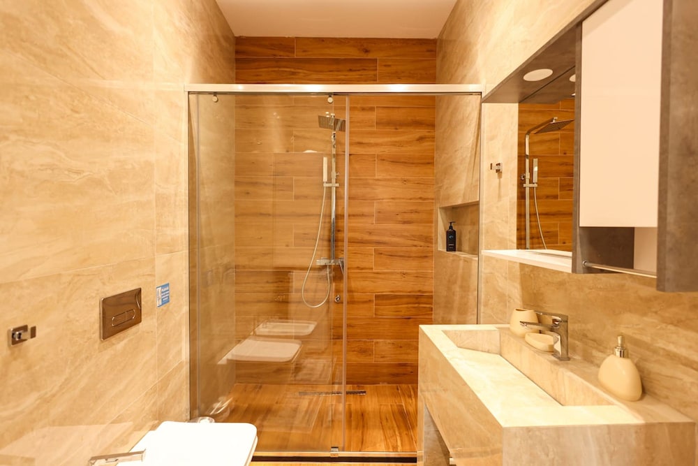 Grandstay Apartments 012