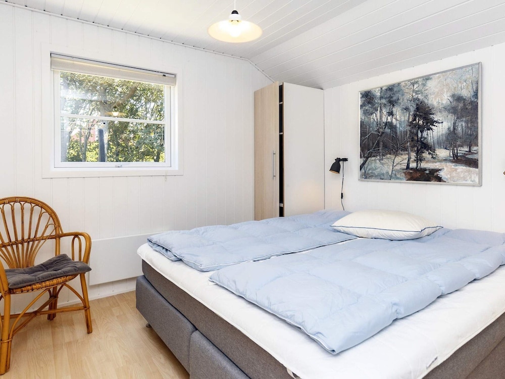 7 Person Holiday Home in Blavand view 4