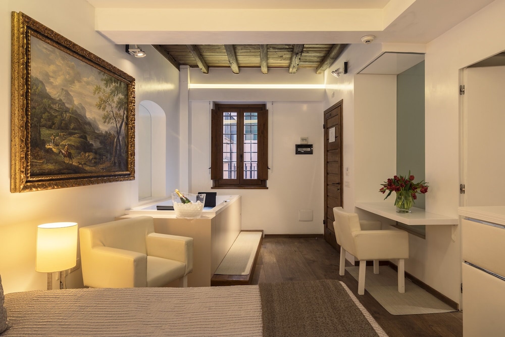 Gigli d'Oro Suite