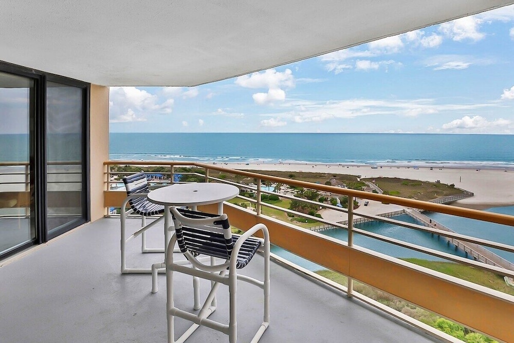 Ocean Creek North Tower F11 2 Bedroom Condo