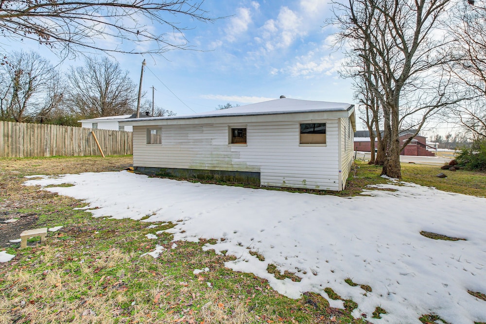 Pet-friendly Little Rock Home on Spacious Lot