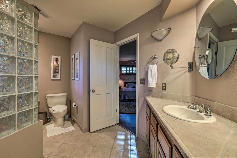 Upscale Flagstaff Country Club Home w/ Mtn Views! view 5