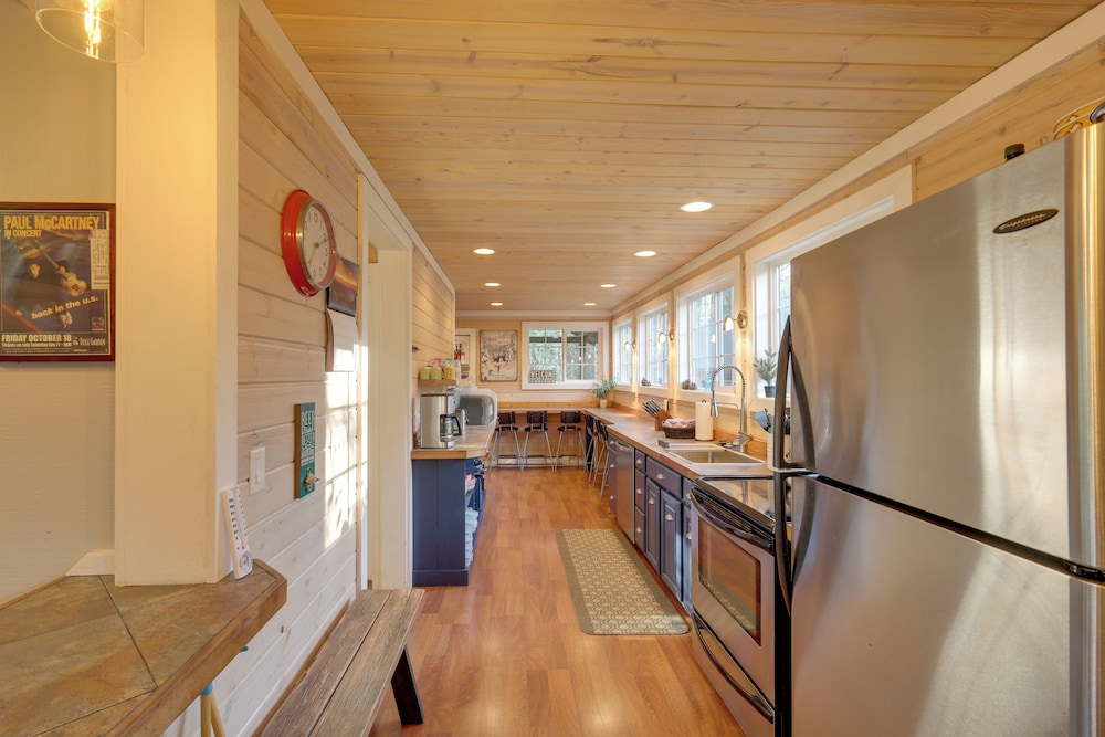 Near Payette Lake! Cabin w/ Outdoor Space