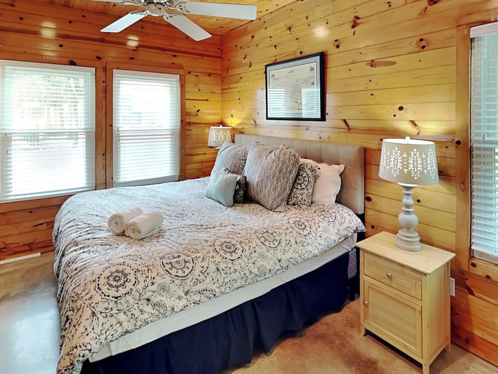 Seas The Day by Silver Sands Vacation Rentals