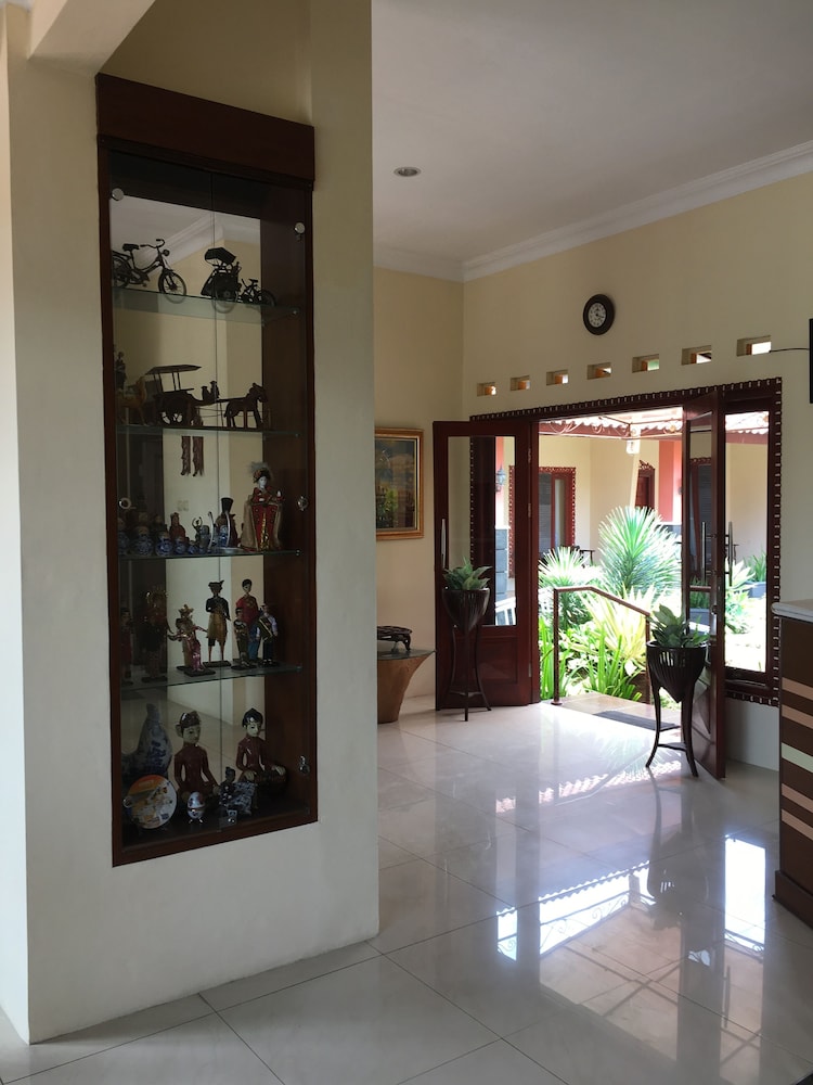 3C Familia Residence