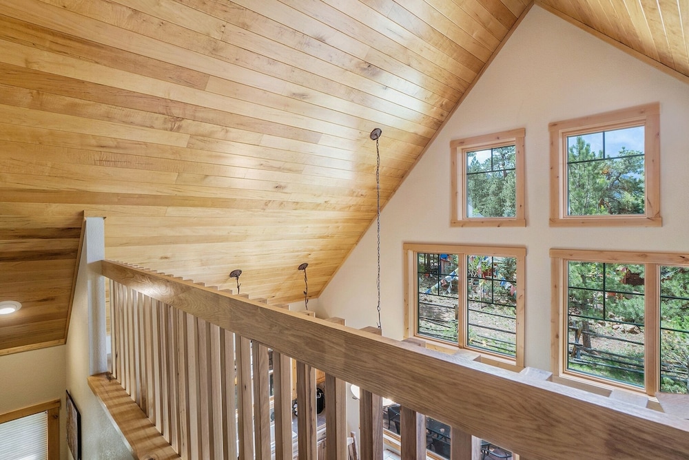 Cozy Solitude Cabins - Estes Park CO