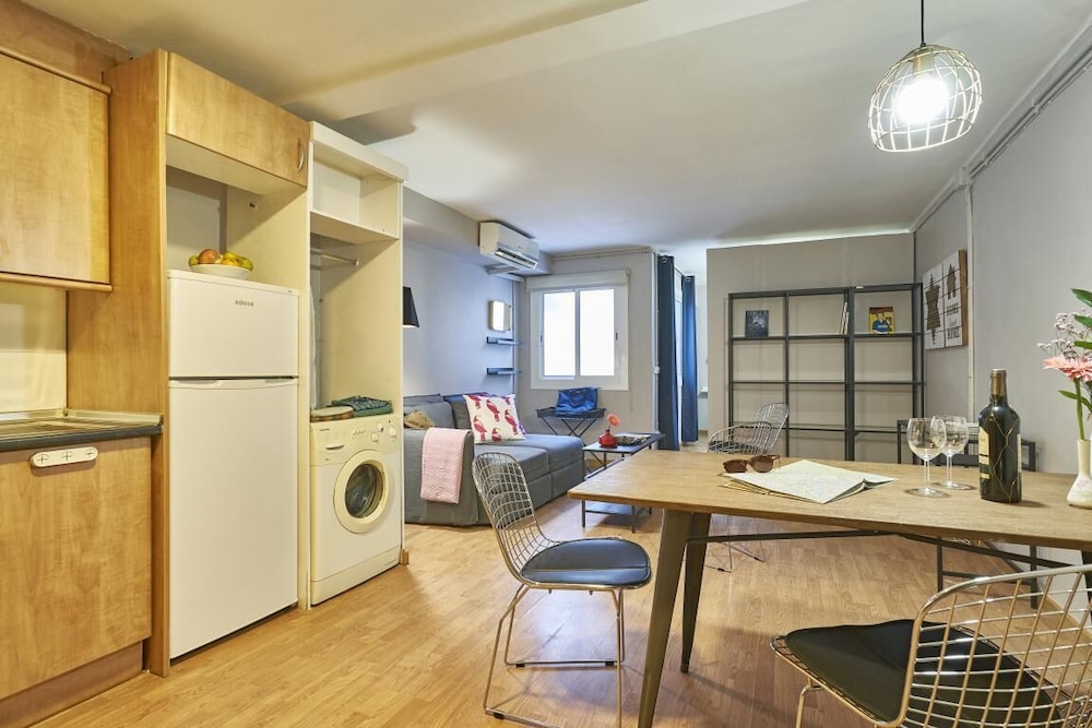 BeBarceloner Sant Andreu Apartments