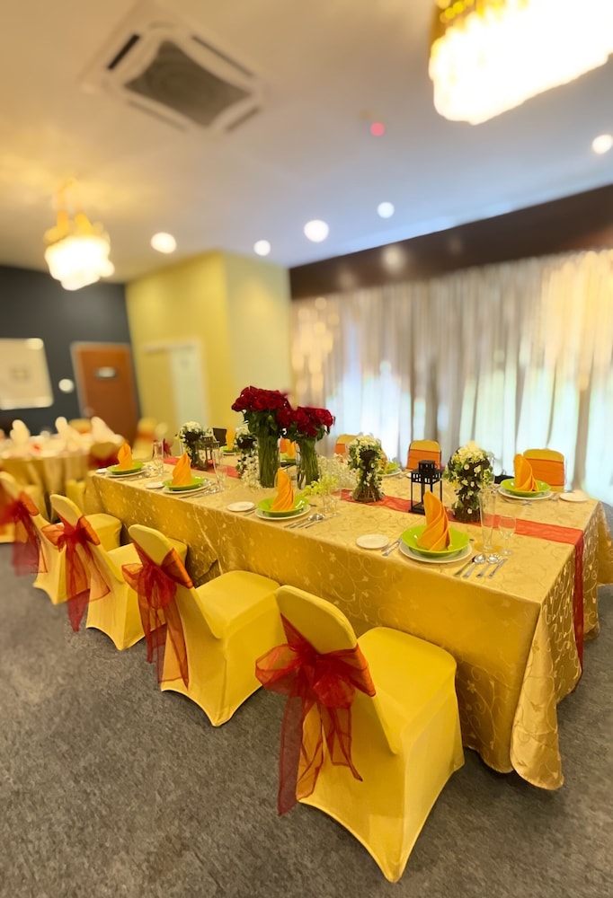 Bespoke Hotel Puchong 61
