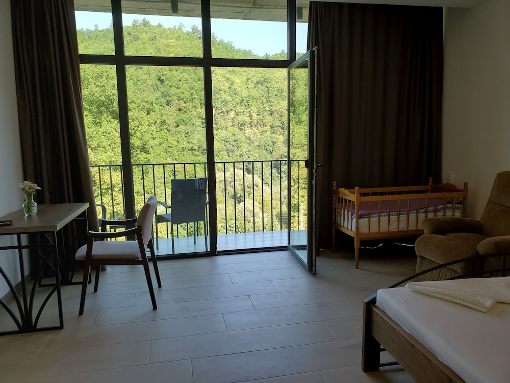 The Whispering Oaks Retreat
