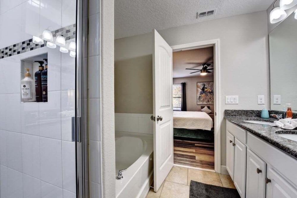6br Villa W/ Pool In Solterra Resort Near Disney 6 Bedroom Villa