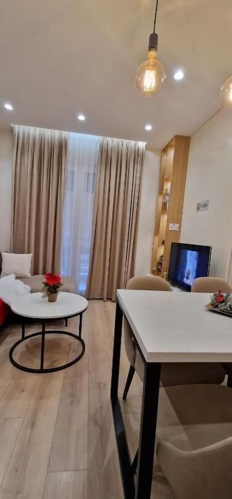 Arkle Apartment 1