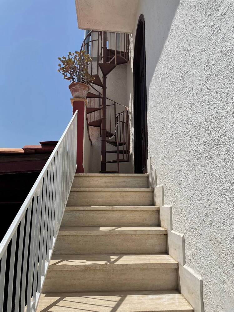 Photo 29