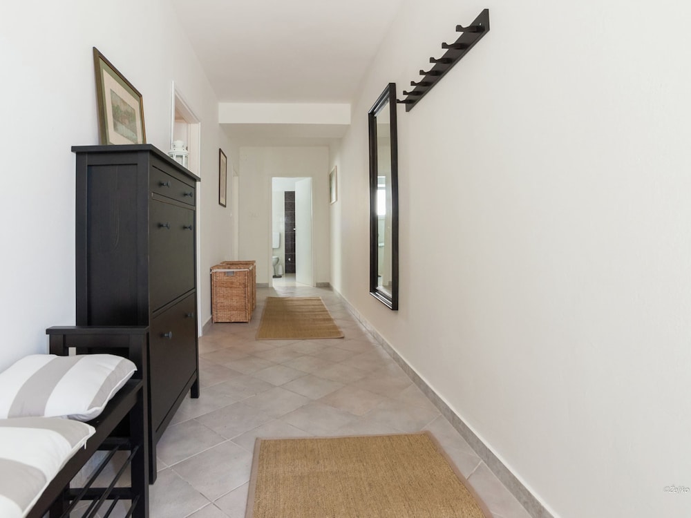 Cozy Coastal Retreat in Zadar view 4