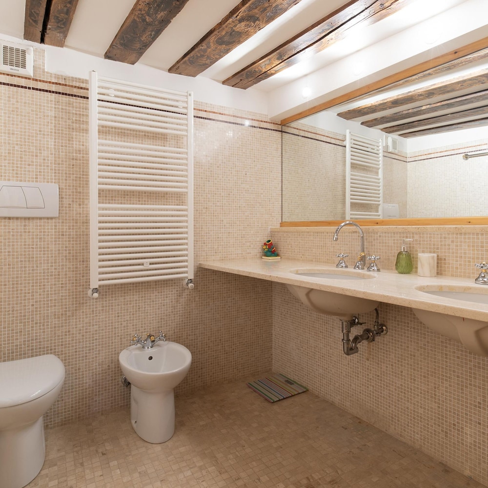 Fortuny 3967 Luxury Suites Wine - Ve-l736-sanm3967at