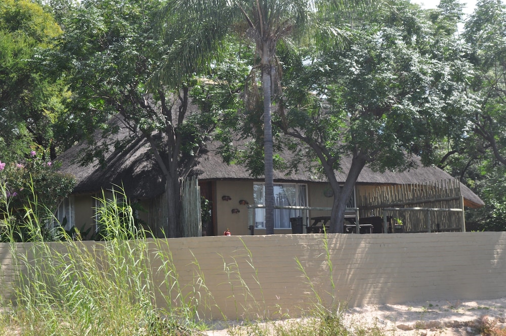 Hakusembe River Lodge, photo 76