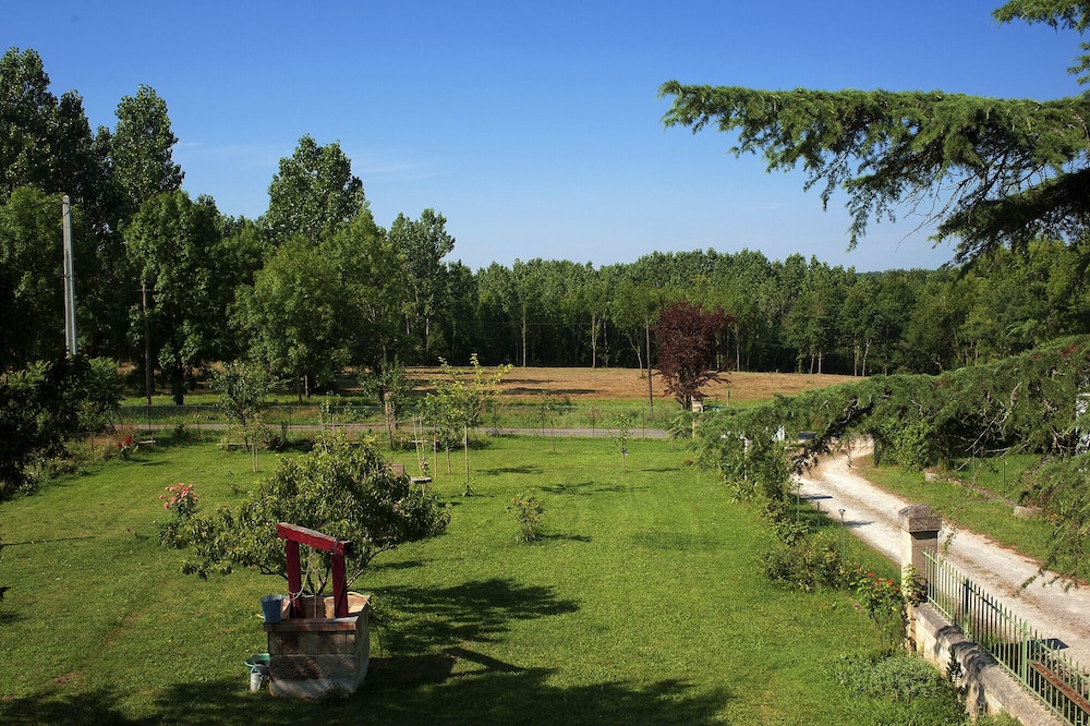 La Ferme du Ciel view 2