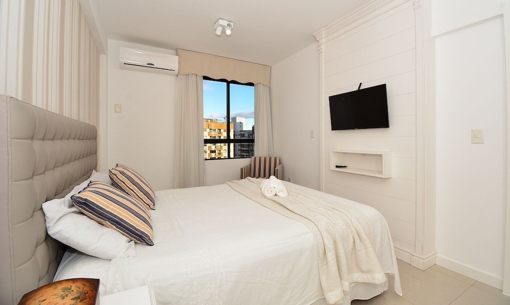 Flat com Vista para Ponte Hercílio Luz