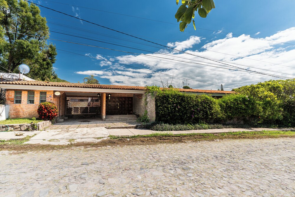 ANANA Casa SK
