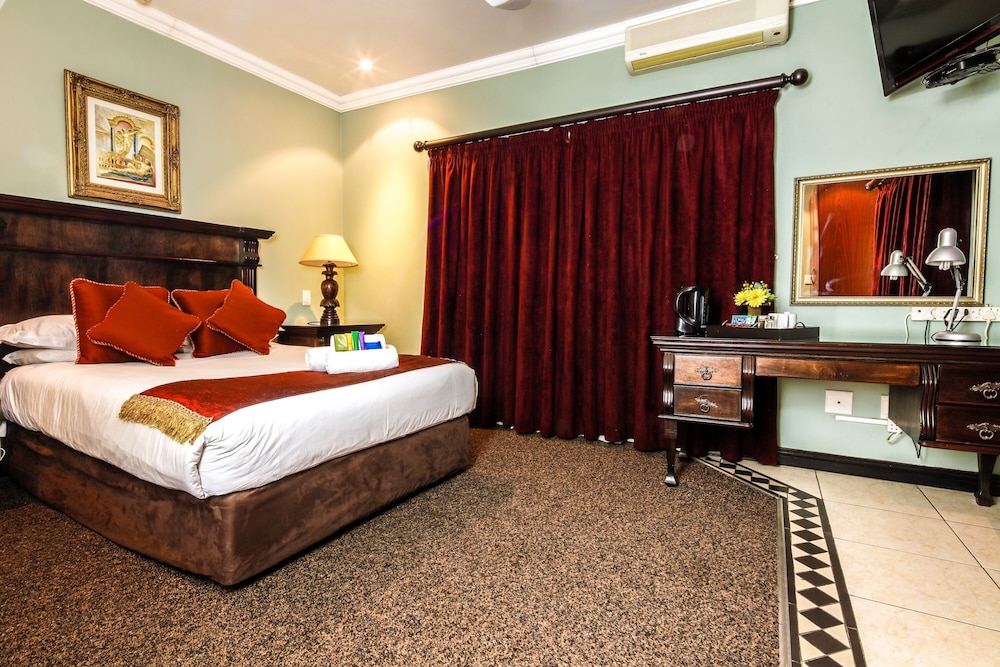 Caesars Guesthouse & Conference Centre