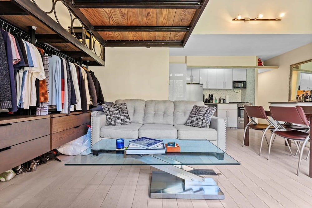 Charles Court II by Rovetravel West Village Loft