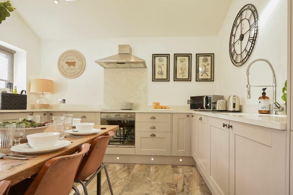 Marmalade Cottage