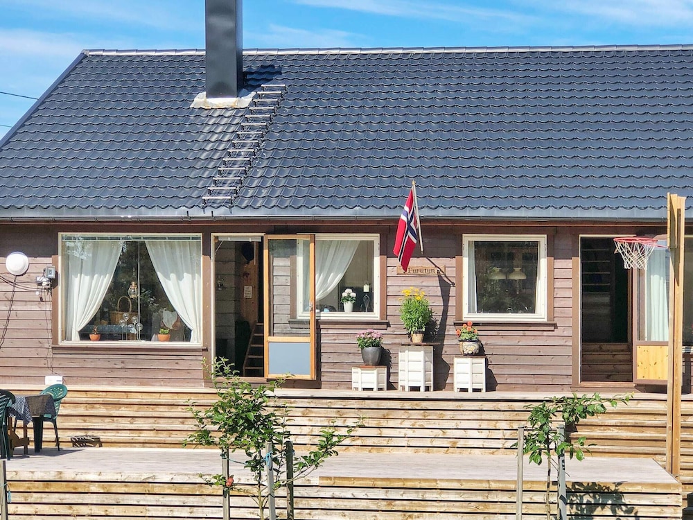 8 Person Holiday Home in Jelsa-by Traum