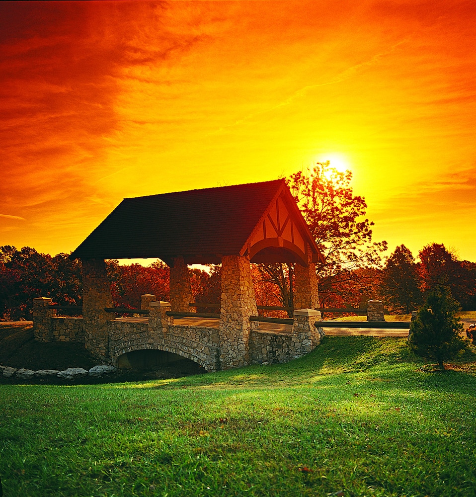 Branson Vacations - StoneBridge Resort - Property Image 1