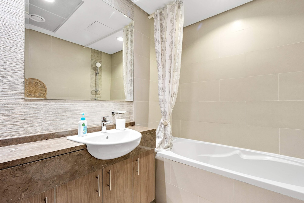 Abu Dhabi Vacations - Silkhaus Park View Tower - Saadiyat Island - Property Image 13