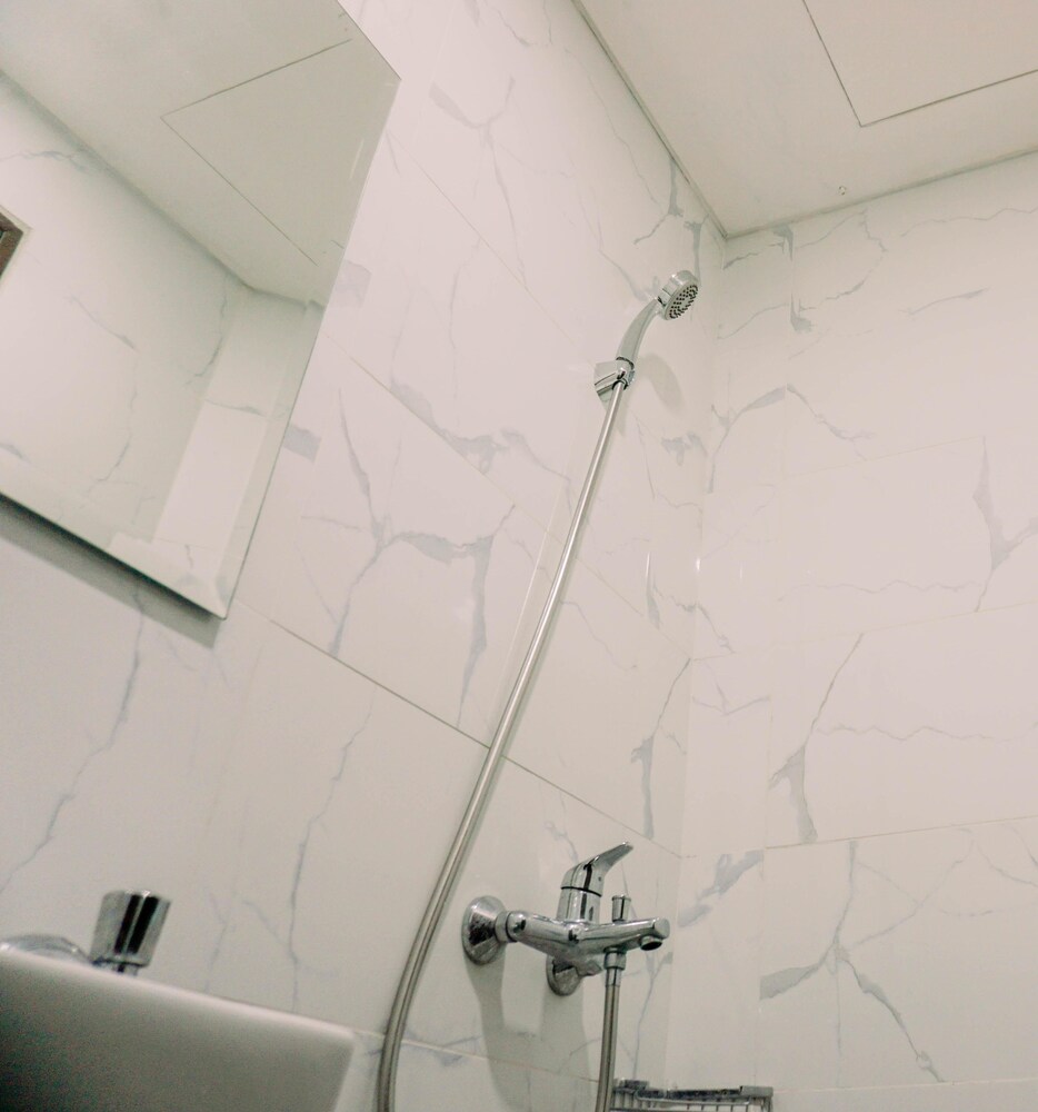 Best Deal Studio Pacific Garden Apartment Alam Sutera