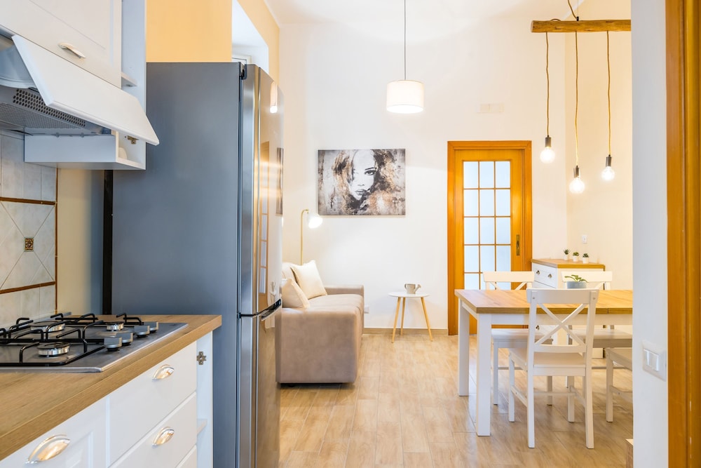 Smooth Vibes at Chiaia by Napoliapartments