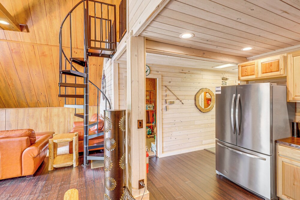Lakefront Sparta Cabin w/ Private Beach & Dock! view 4