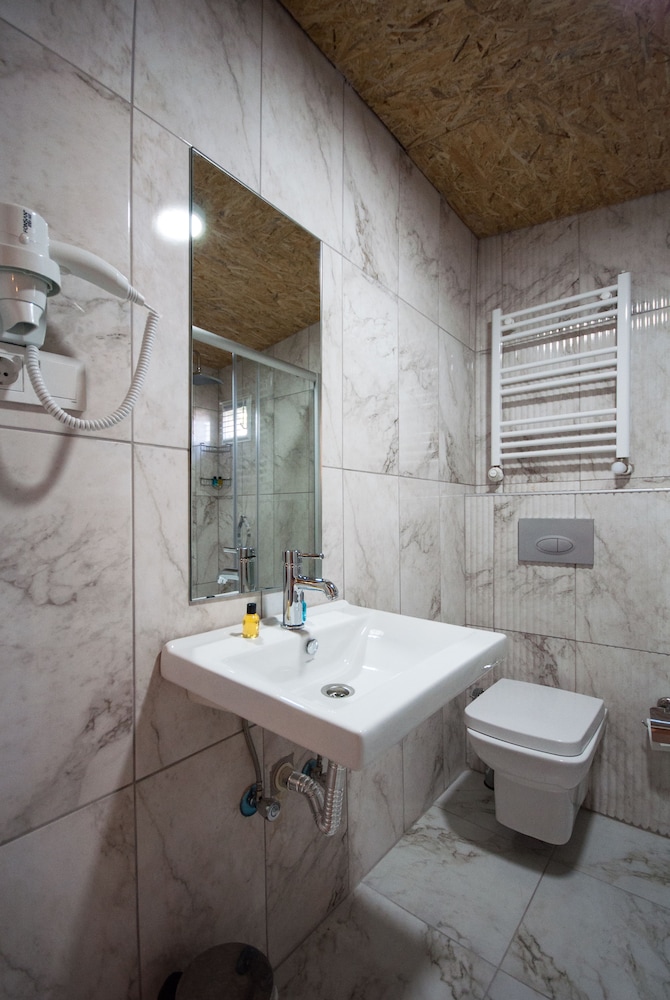 Newway Apartments