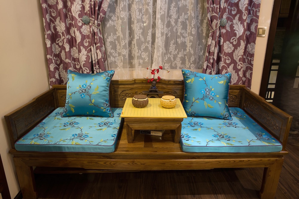 FTYS Hostel