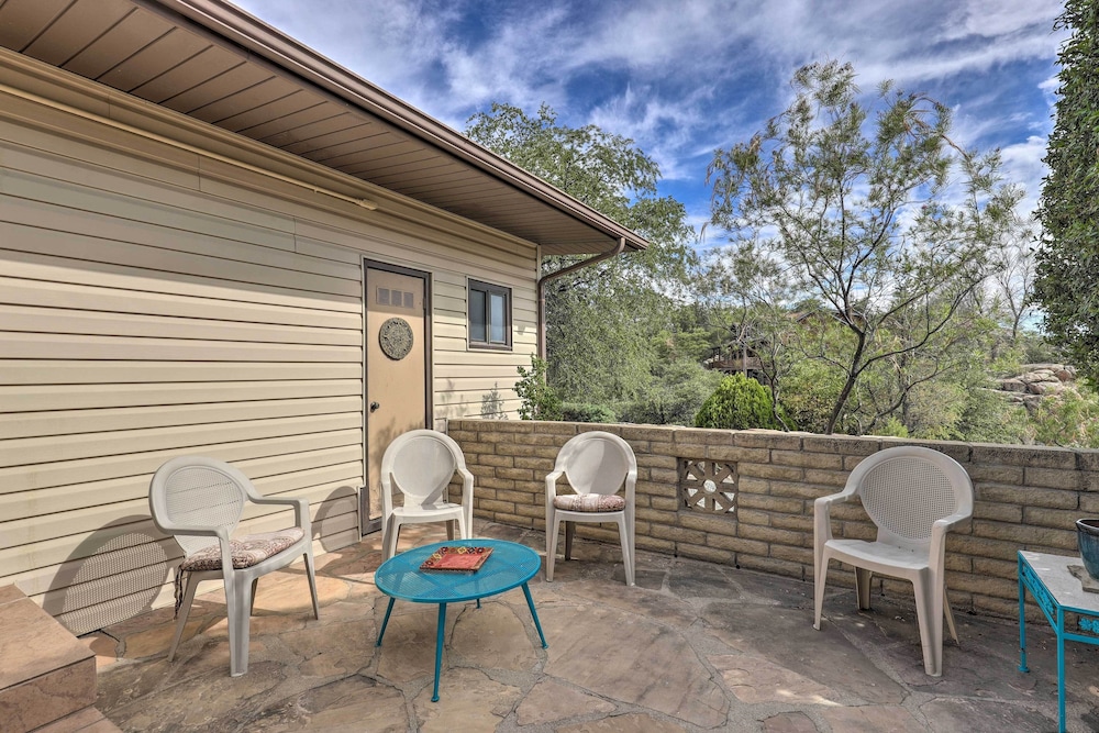 Walk to Watson Lake: Private Prescott Home!