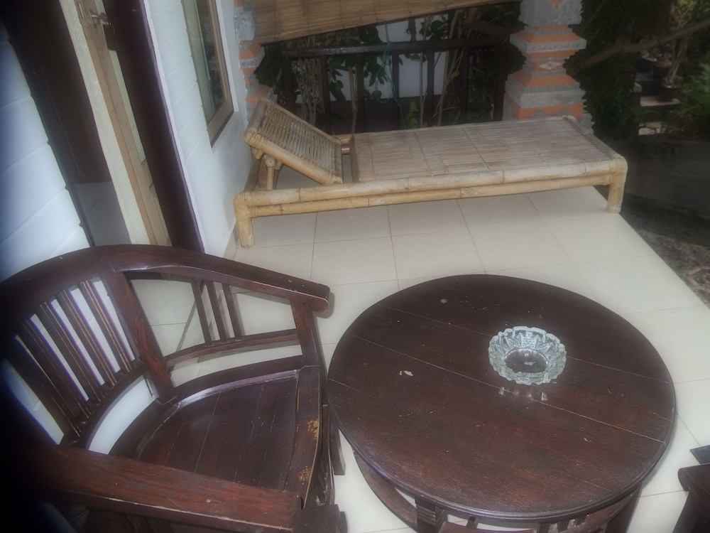 Bukit Indah Home Stay