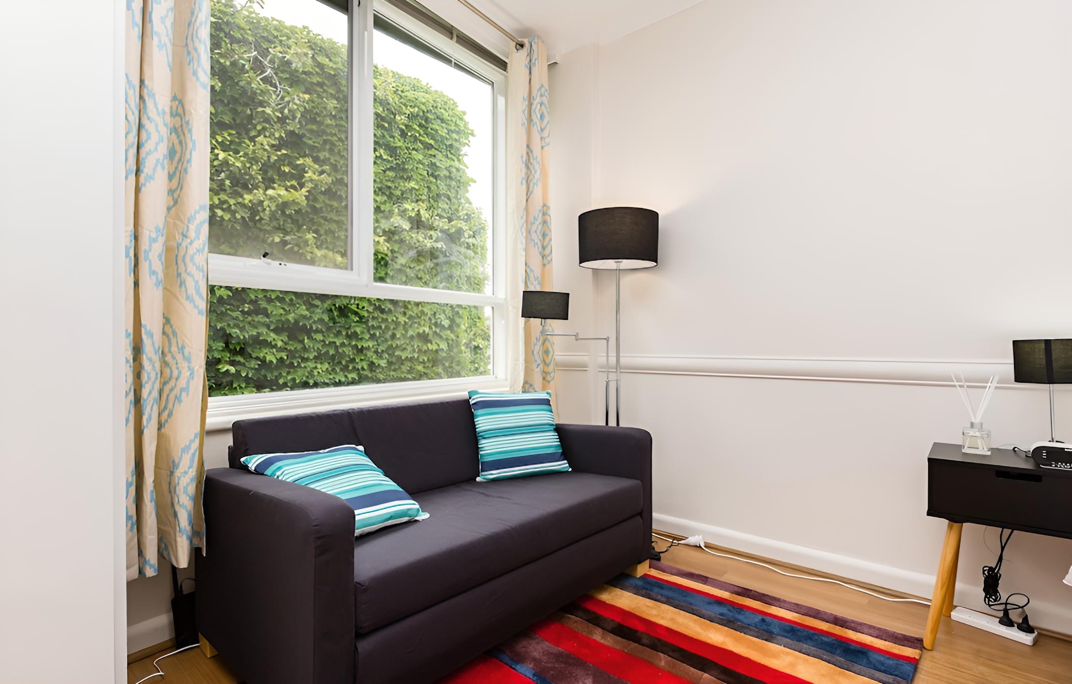 GENIE, 1BDR East Melbourne Studio