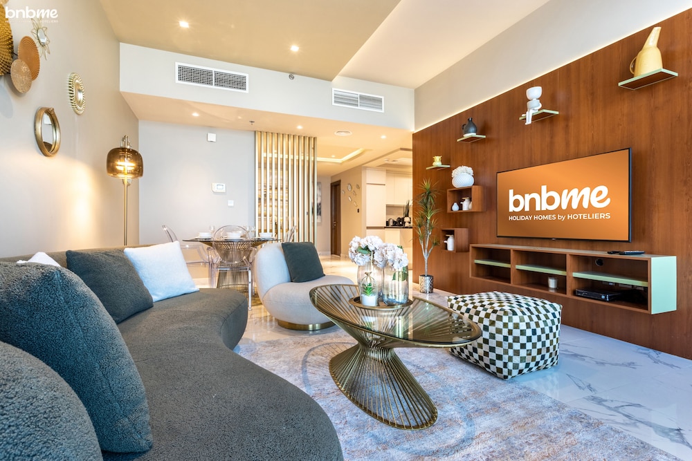 2B-Amna Tower - 4405 by bnbme homes